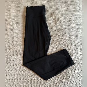 Lululemon High Rise Black Yoga Pant Size 8.